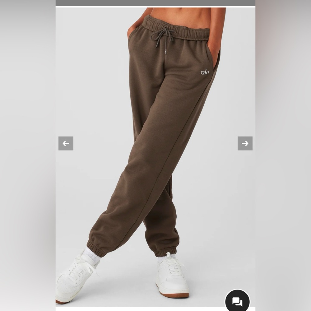 ALO YOGA ACCOLADE SWEATPANTS SIZE XSMALL XS brown tan